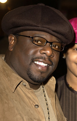 Cedric the Entertainer at event of 8 mylia (2002)