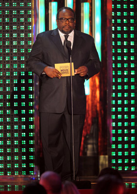 Cedric the Entertainer at event of 15th Annual Critics' Choice Movie Awards (2010)