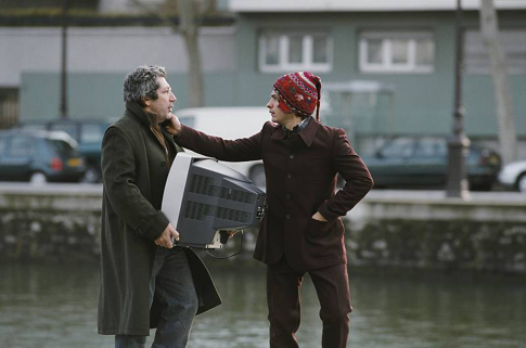 Still of Alain Chabat and Gael García Bernal in La science des rêves (2006)