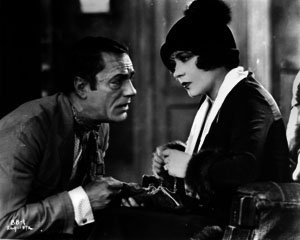 Still of Lon Chaney in The Blackbird (1926)
