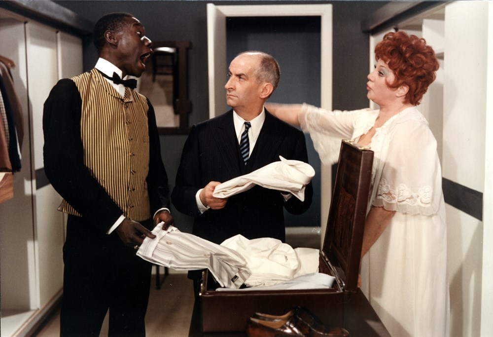 Still of Louis de Funès, Lyne Chardonnet and Ibrahim Seck in The Tattoo (1968)