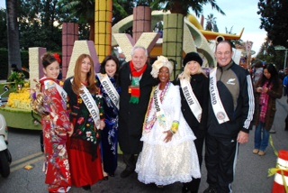 Rose Parade Float Riders with Tom Labonge 1/1/2013