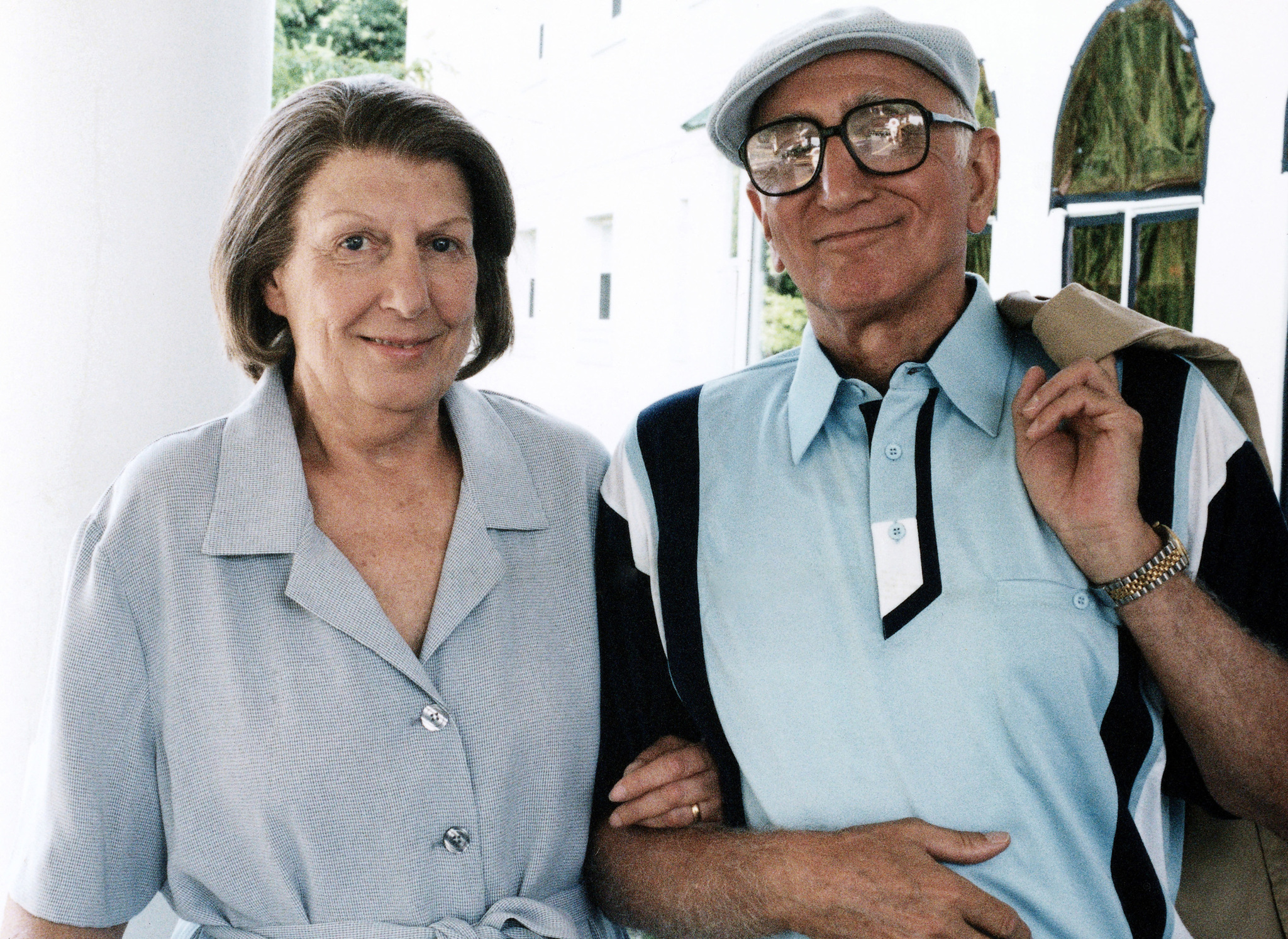 Still of Dominic Chianese and Nancy Marchand in Sopranai (1999)