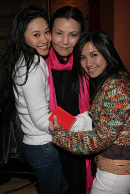 Kieu Chinh, Diem Lien and Cat Ly at event of Journey from the Fall (2006)