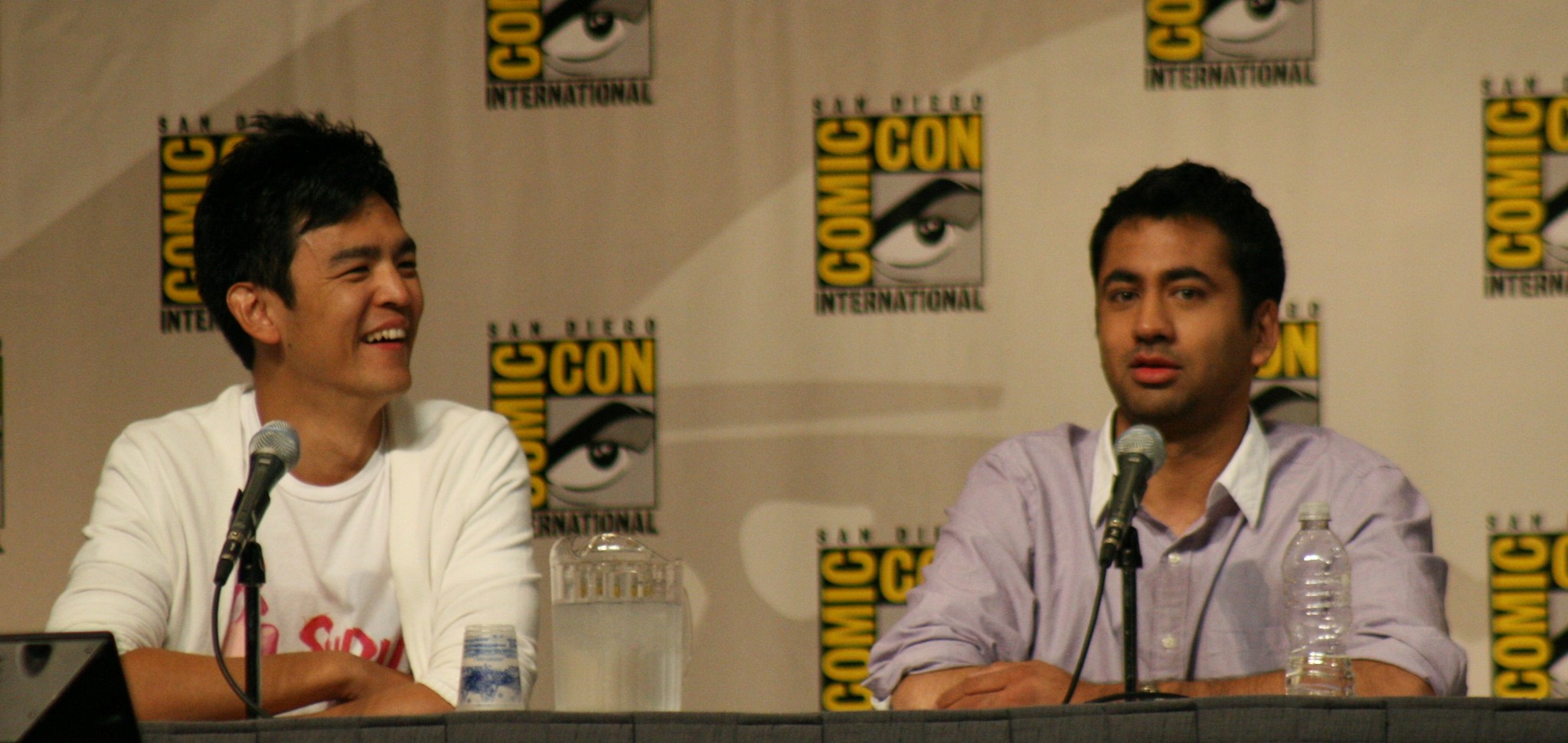 John Cho and Kal Penn at event of Harold & Kumar Escape from Guantanamo Bay (2008)