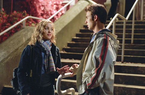 Still of Erika Christensen and Chris Evans in The Perfect Score (2004)