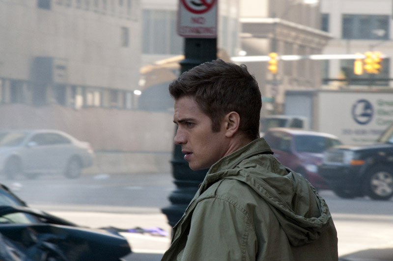 Still of Hayden Christensen in Vanishing on 7th Street (2010)