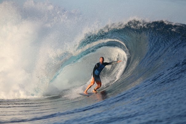 BoJesse Christopher inside a Tavarua Fiji barrell 2008