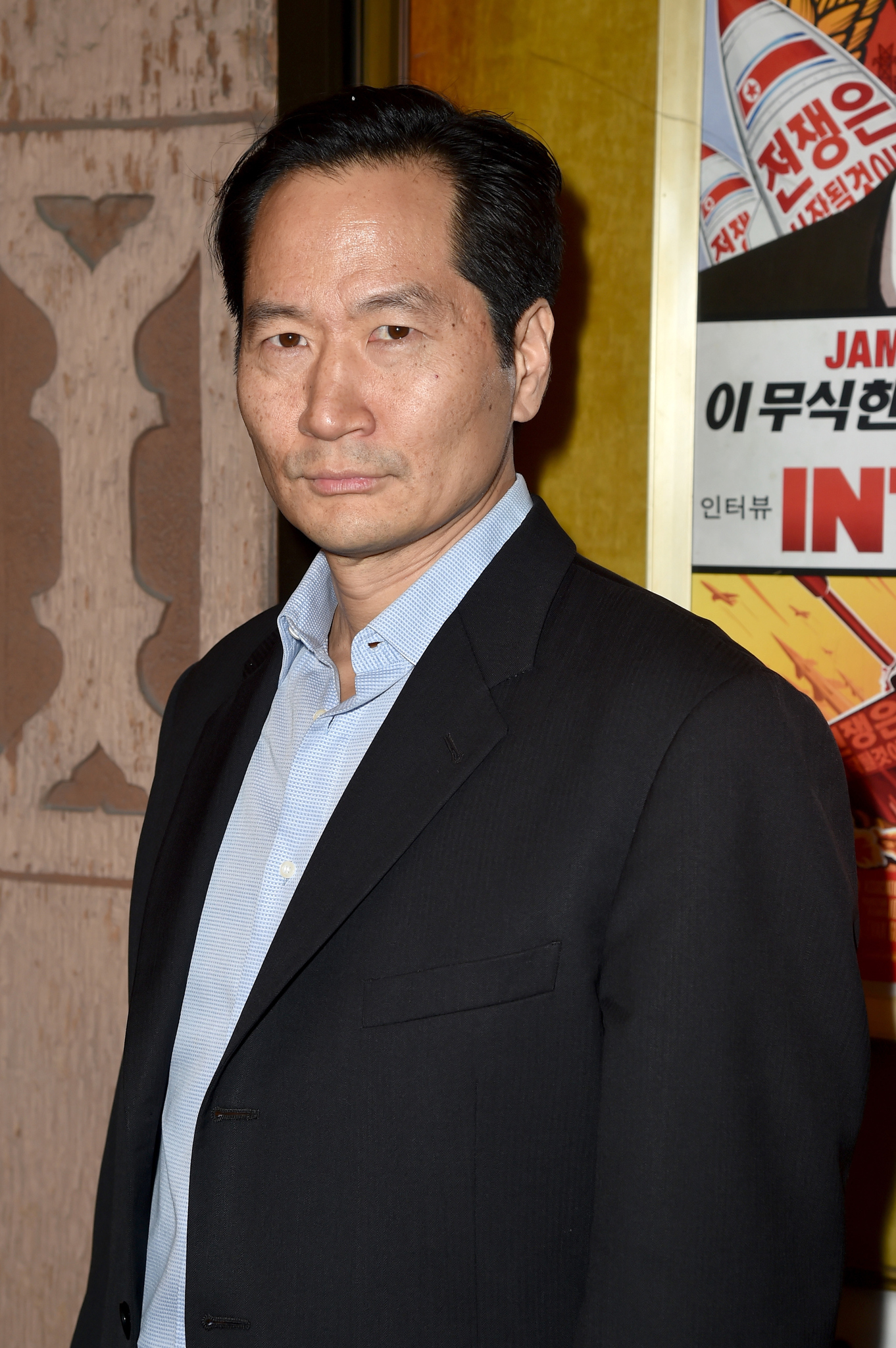 Charles Rahi Chun at event of Interviu su diktatoriumi (2014)