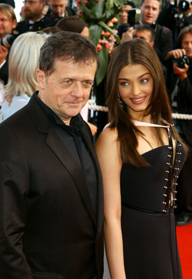 Patrice Chéreau and Aishwarya Rai Bachchan at event of Matrica: Perkrauta (2003)