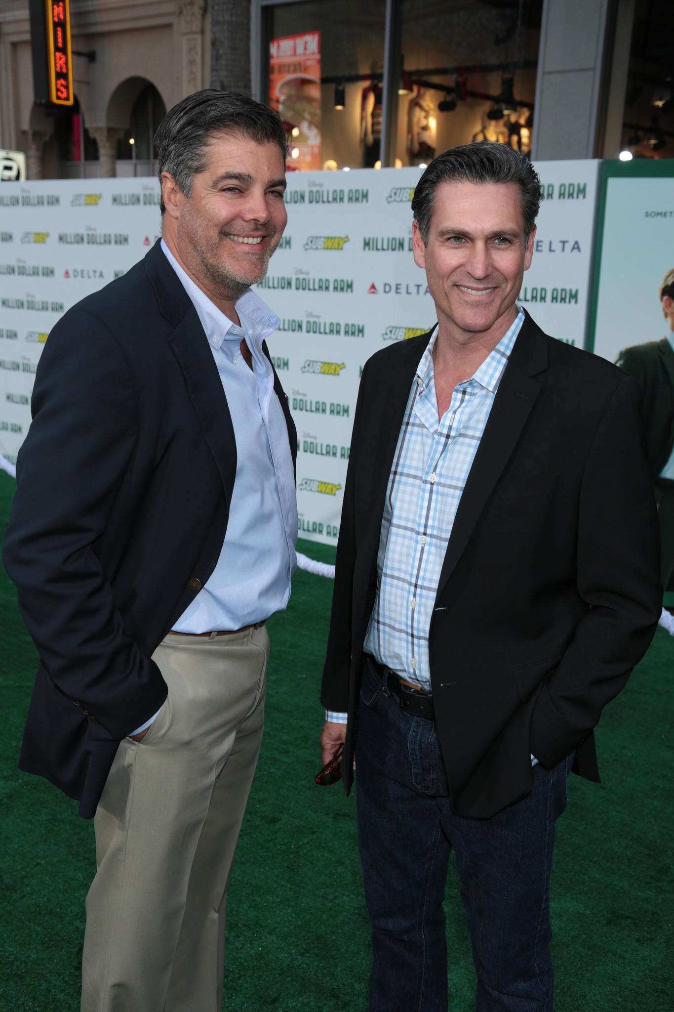 Mark Ciardi and Gordon Gray at event of Million Dollar Arm (2014)