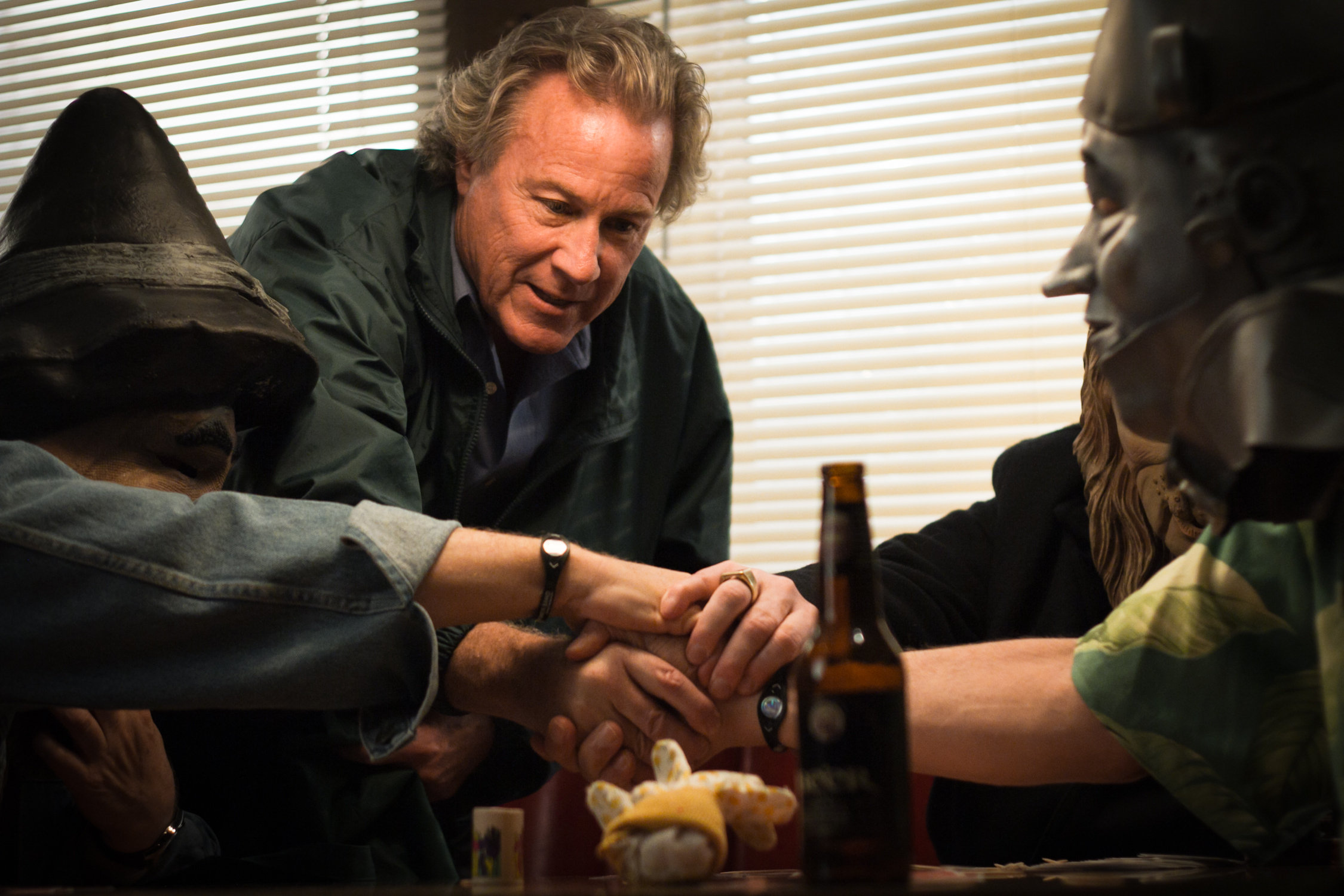 Still of James Gleason, John Heard, Vic Polizos and Jude Ciccollela in Stealing Roses