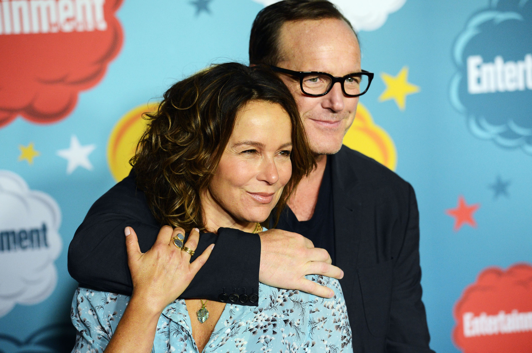 Jennifer Grey and Clark Gregg