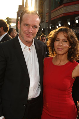 Jennifer Grey and Clark Gregg at event of Gelezinis zmogus (2008)