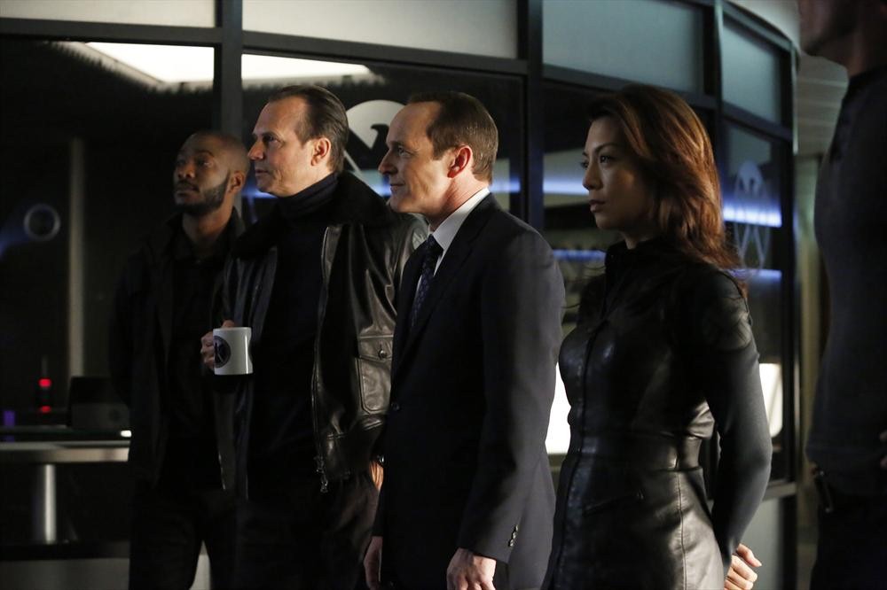 Still of Bill Paxton, Ming-Na Wen, Clark Gregg and B.J. Britt in Agents of S.H.I.E.L.D. (2013)