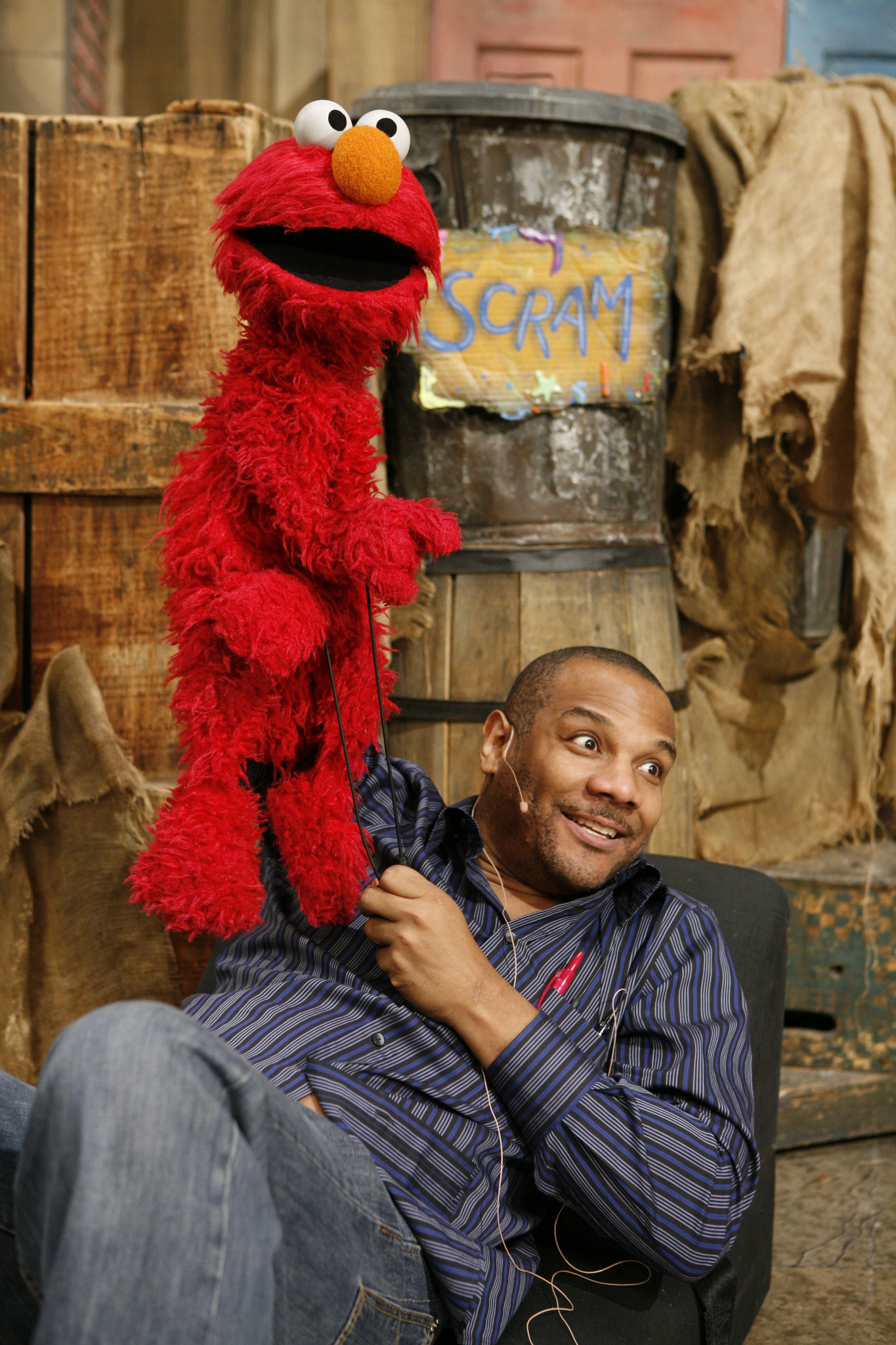 Still of Kevin Clash in Being Elmo: A Puppeteer's Journey (2011)