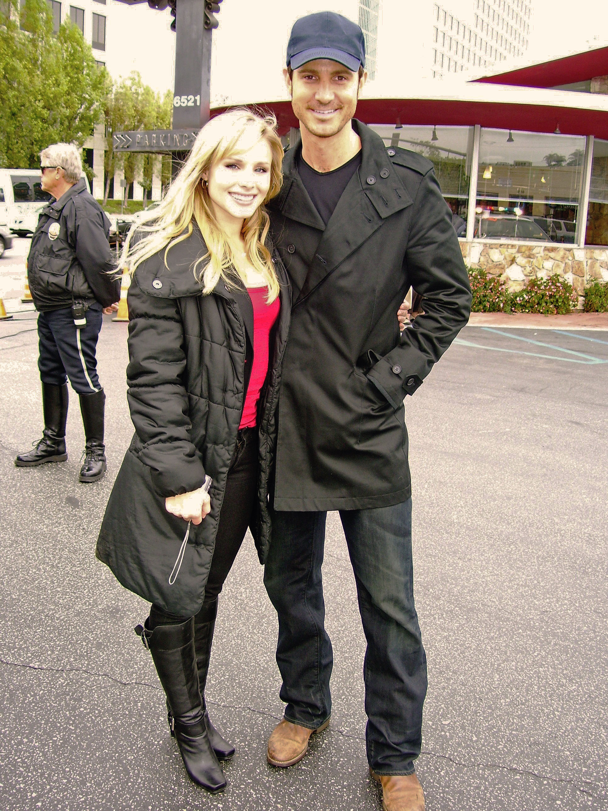 Chris Cleveland and Kristin Bell on the set of 