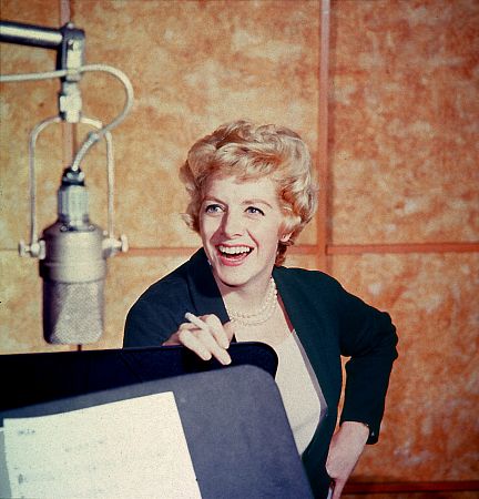 Rosemary Clooney During A Recording Session At Capitol Records Circa 1957