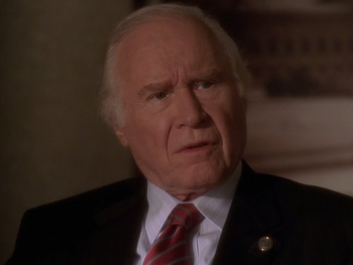 Still of George Coe in The West Wing (1999)