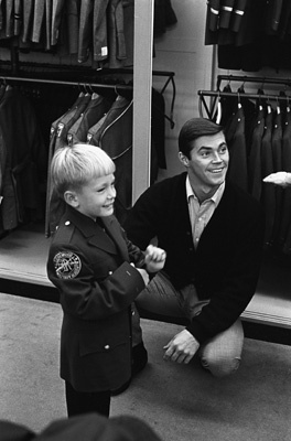 Dennis Cole with his five-year-old son Joey at a department store