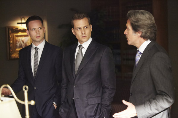 Still of Gary Cole, Gabriel Macht and Patrick J. Adams in Suits (2011)