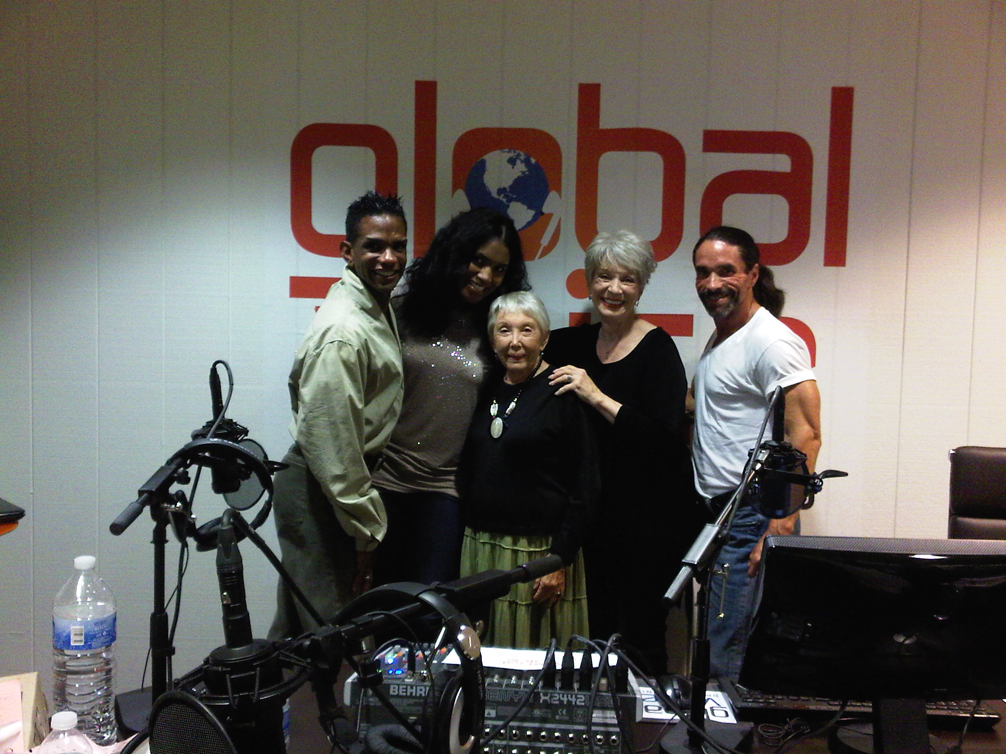 The Premier of ON THE SET W JASPER COLE: Co-Host Ralph Cole, Jr., Guests: Denise Boutte, Jennifer Bassey, Norma Micheals and Host Jasper cole. Spet 2 2011 GLOBAL VOICE BROADCASTING