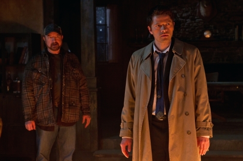 Still of Jim Beaver and Misha Collins in Supernatural (2005)