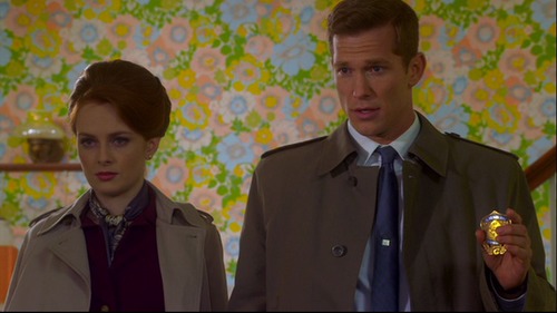 Chad Connell and Alex Paxton-Beesley in Warehouse 13, Episode 