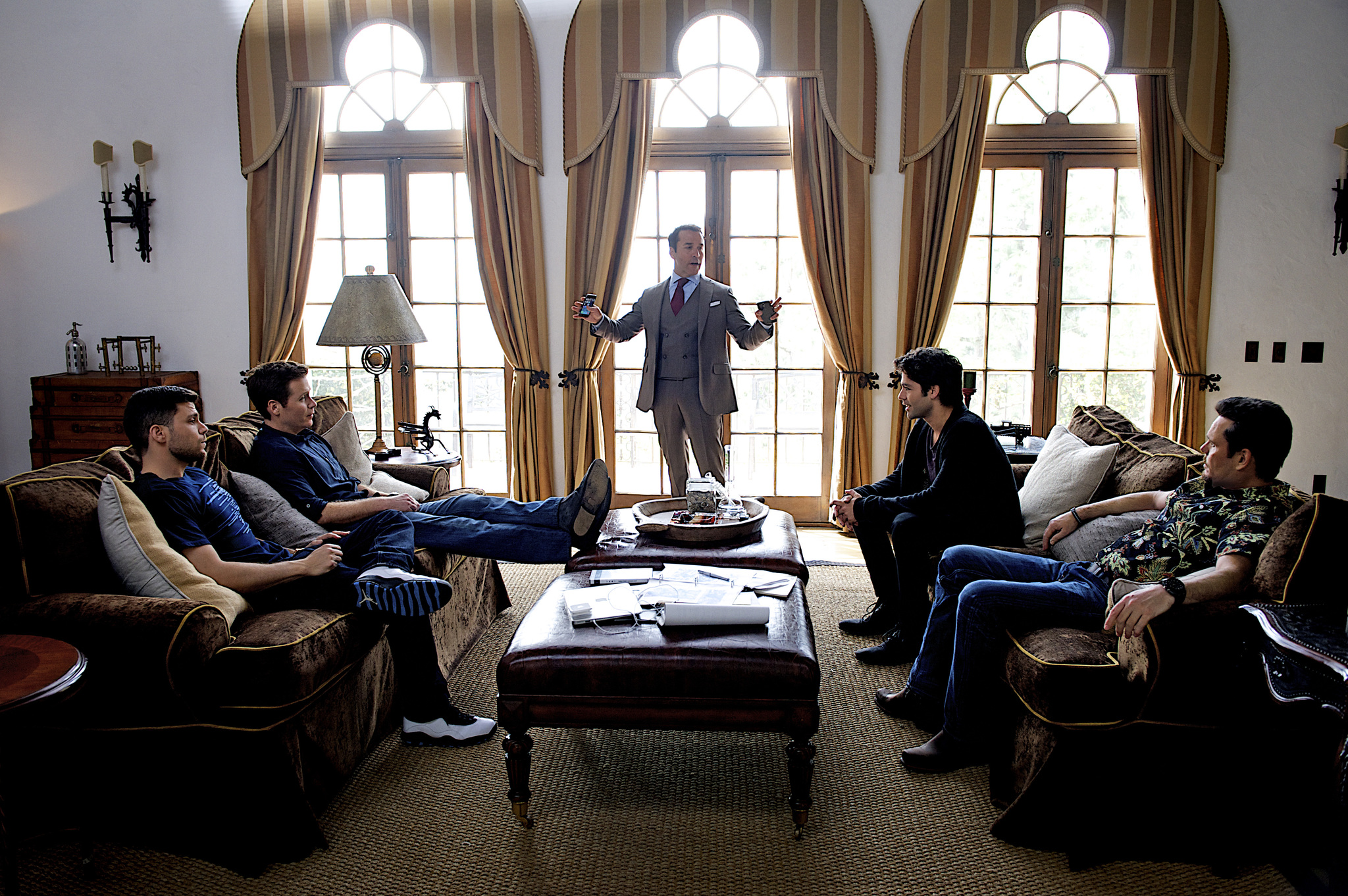 Still of Kevin Dillon, Adrian Grenier, Jeremy Piven, Kevin Connolly and Jerry Ferrara in Entourage (2015)