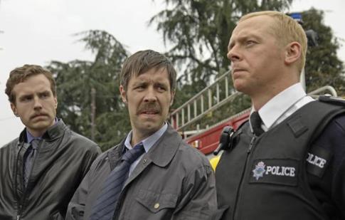 Still of Paddy Considine, Simon Pegg and Rafe Spall in Hot Fuzz (2007)