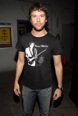 Dane Cook at event of 2006 MTV Movie Awards (2006)