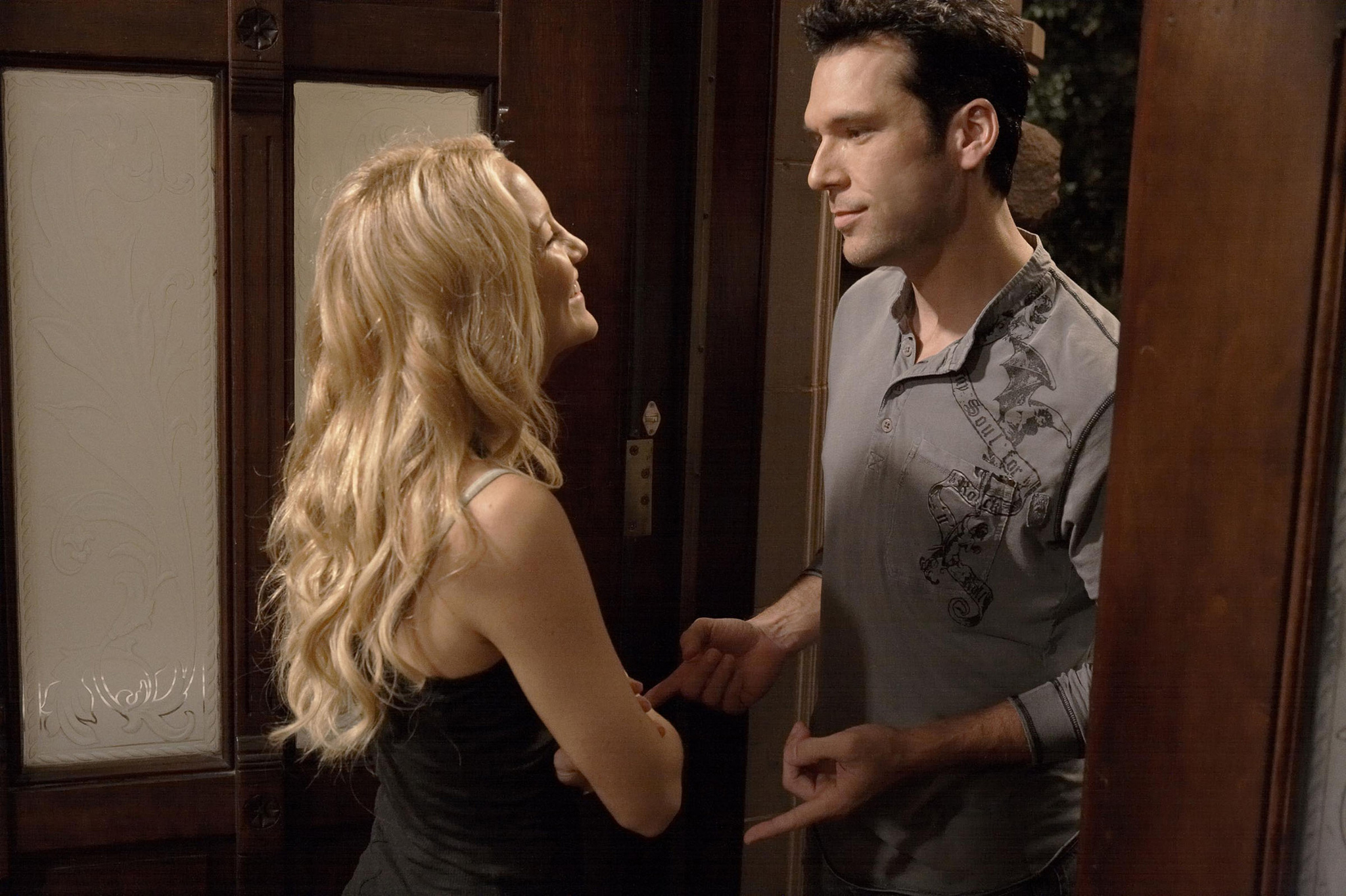 Still of Kate Hudson and Dane Cook in My Best Friend's Girl (2008)