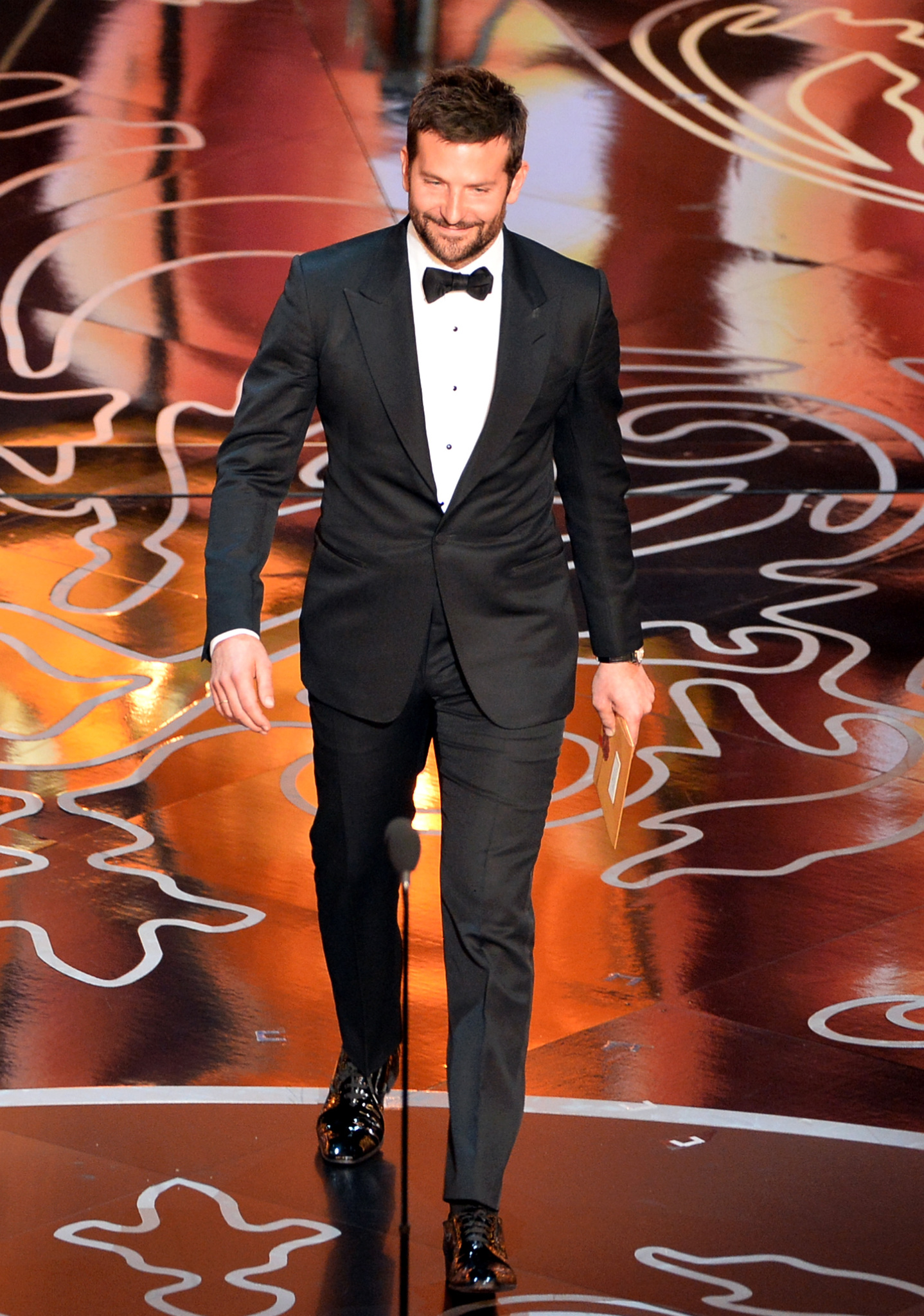 Bradley Cooper at event of The Oscars (2014)