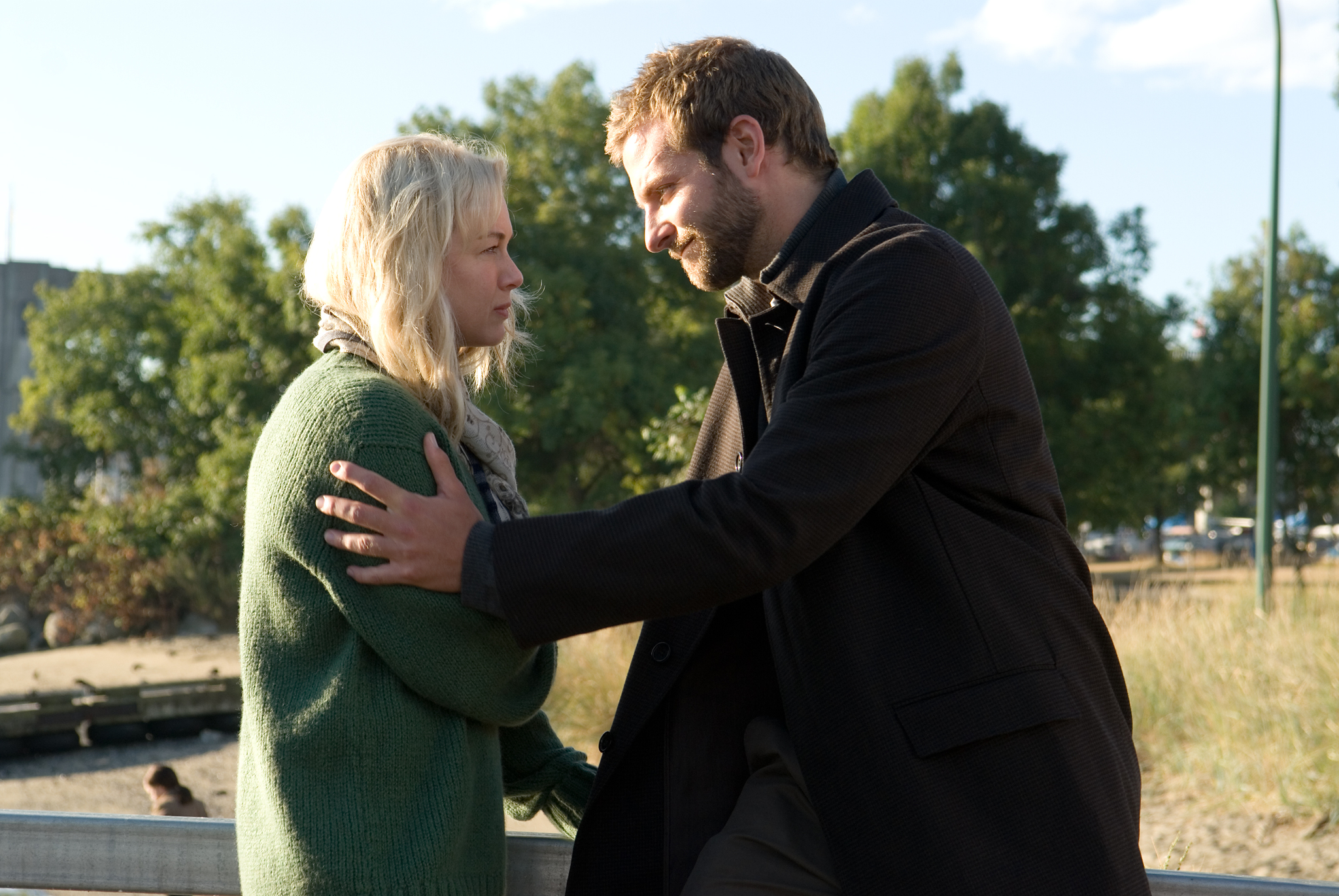 Still of Renée Zellweger and Bradley Cooper in Case 39 (2009)