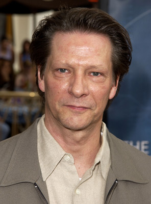Chris Cooper at event of The Bourne Identity (2002)