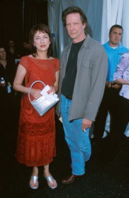 Elizabeth Peña and Chris Cooper