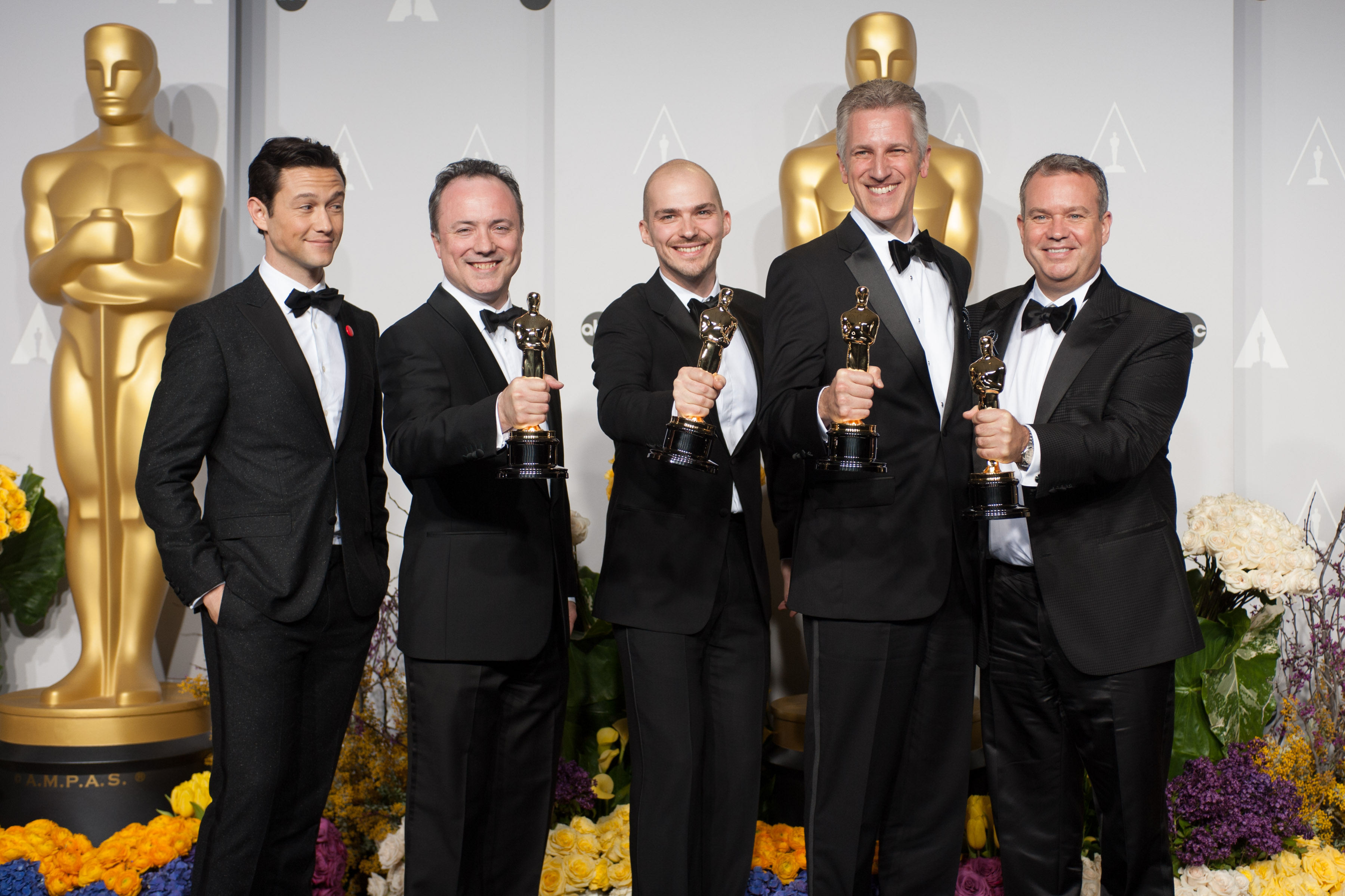 Joseph Gordon-Levitt, Tim Webber, Chris Lawrence, David Shirk, Neil Corbould - VFX Oscar for GRAVITY
