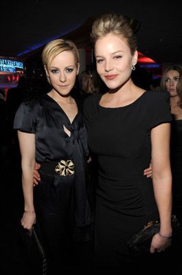 Abbie Cornish and Jena Malone at event of 15th Annual Critics' Choice Movie Awards (2010)