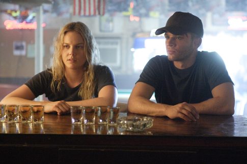 Still of Ryan Phillippe and Abbie Cornish in Stop-Loss (2008)