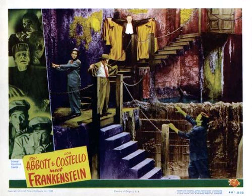 Bela Lugosi, Bud Abbott, Lou Costello and Glenn Strange in Bud Abbott Lou Costello Meet Frankenstein (1948)