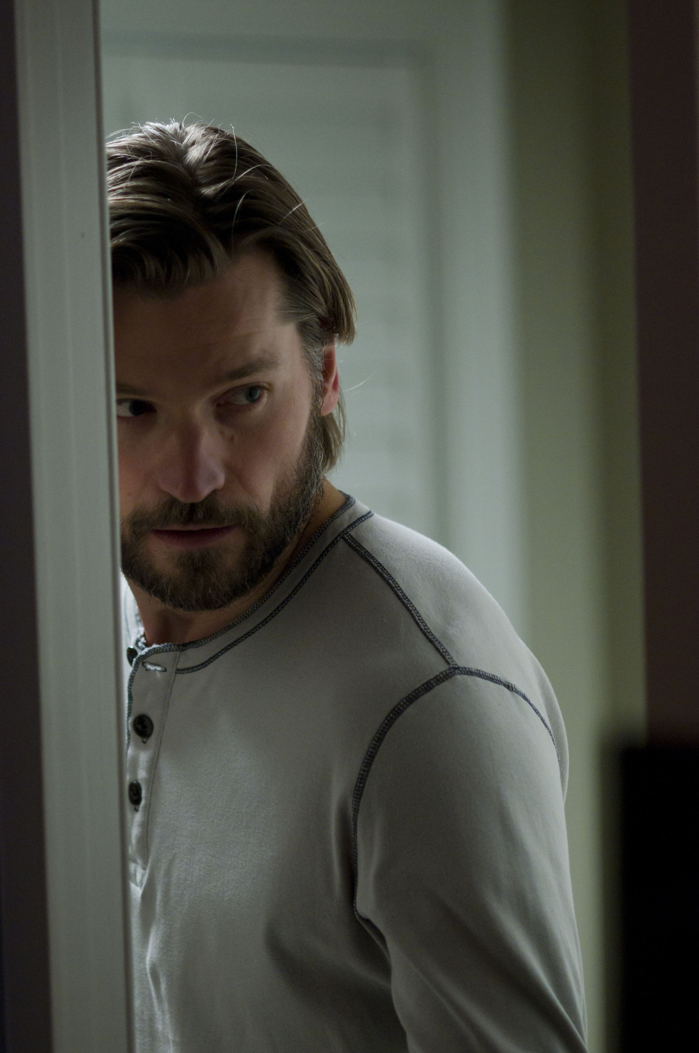 Still of Nikolaj Coster-Waldau in Mama (2013)