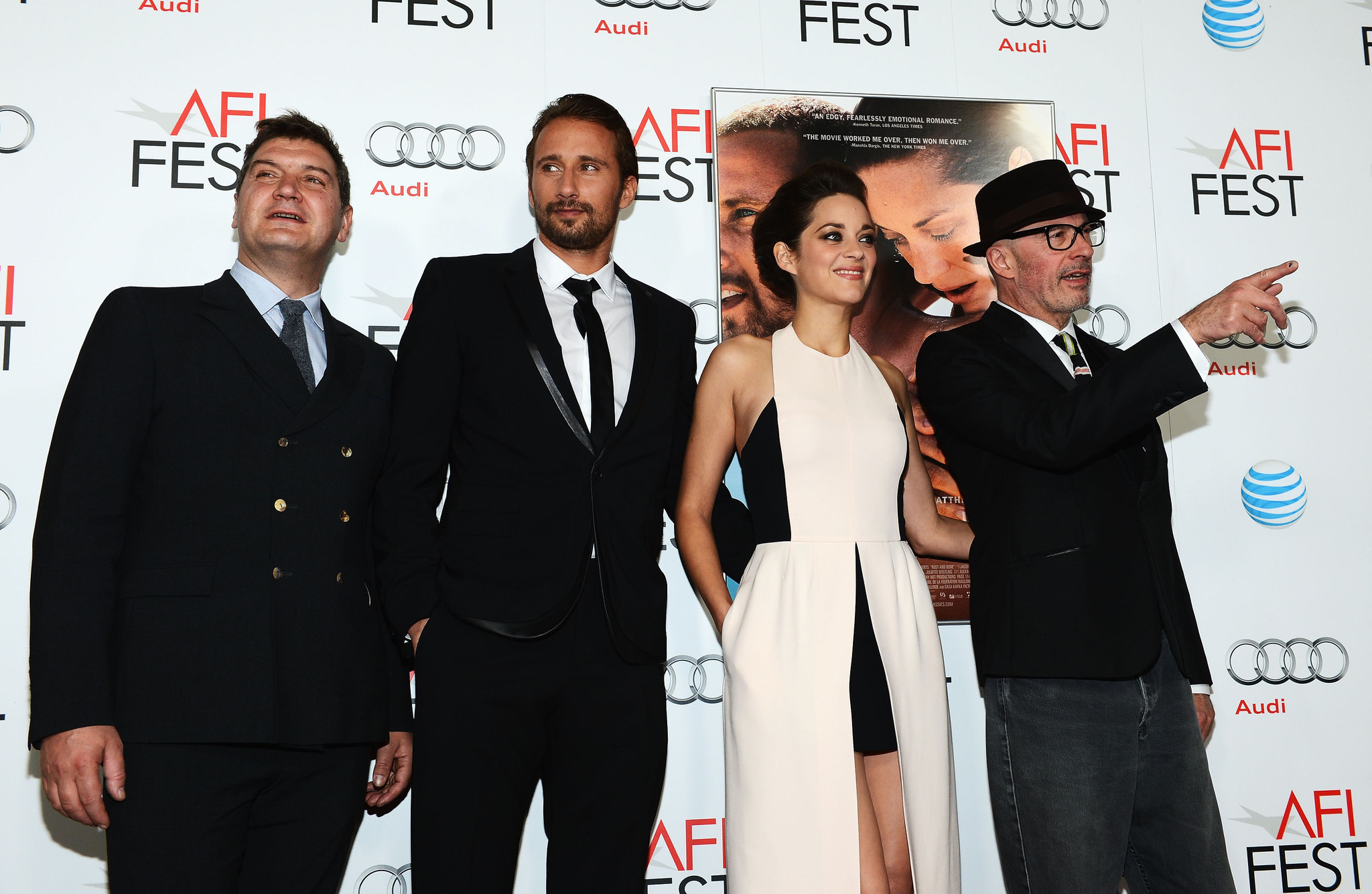 Jacques Audiard, Thomas Bidegain, Marion Cotillard and Matthias Schoenaerts at event of De rouille et d'os (2012)