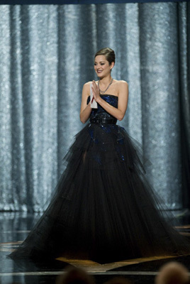 Presenting the Academy Award® for Best Performance by an Actress in a Leading Role is Marion Cotillard at the 81st Annual Academy Awards® at the Kodak Theatre in Hollywood, CA Sunday, February 22, 2009 airing live on the ABC Television Network.