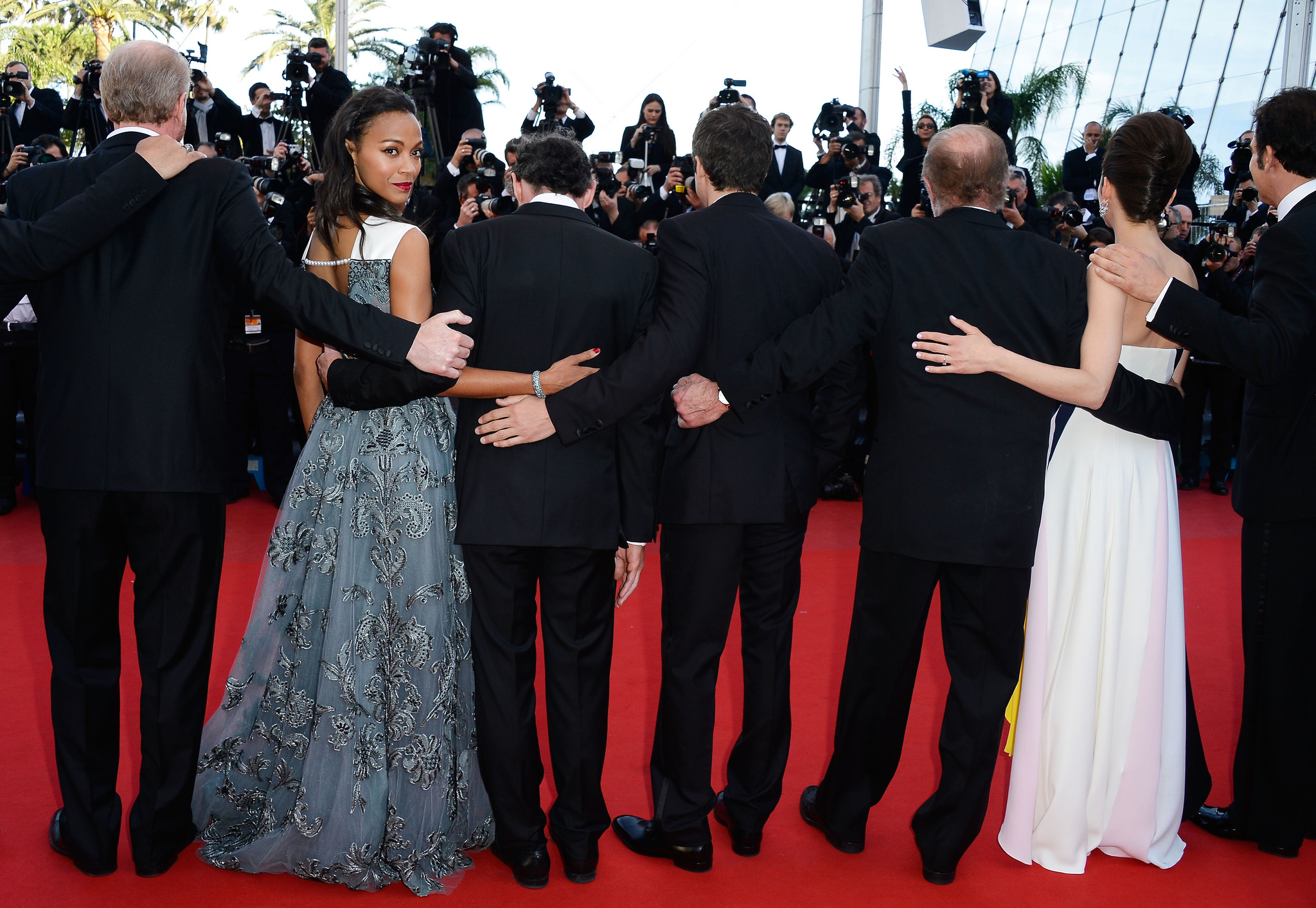 James Caan, Noah Emmerich, Marion Cotillard, Clive Owen and Zoe Saldana at event of Blood Ties (2013)