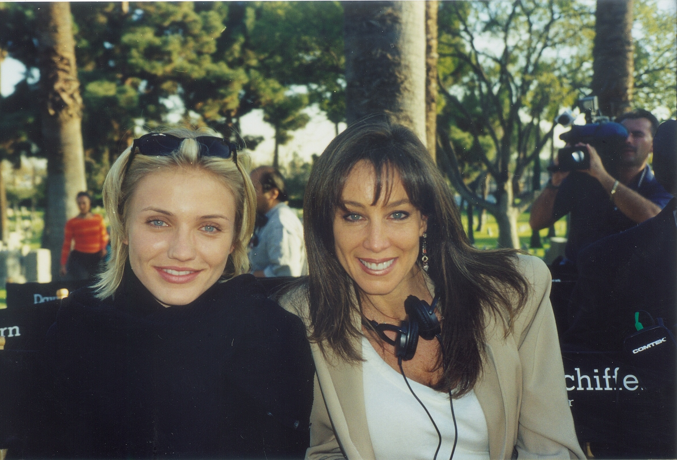Cameron Diaz and Cindy Cowan on set of Very Bad Things