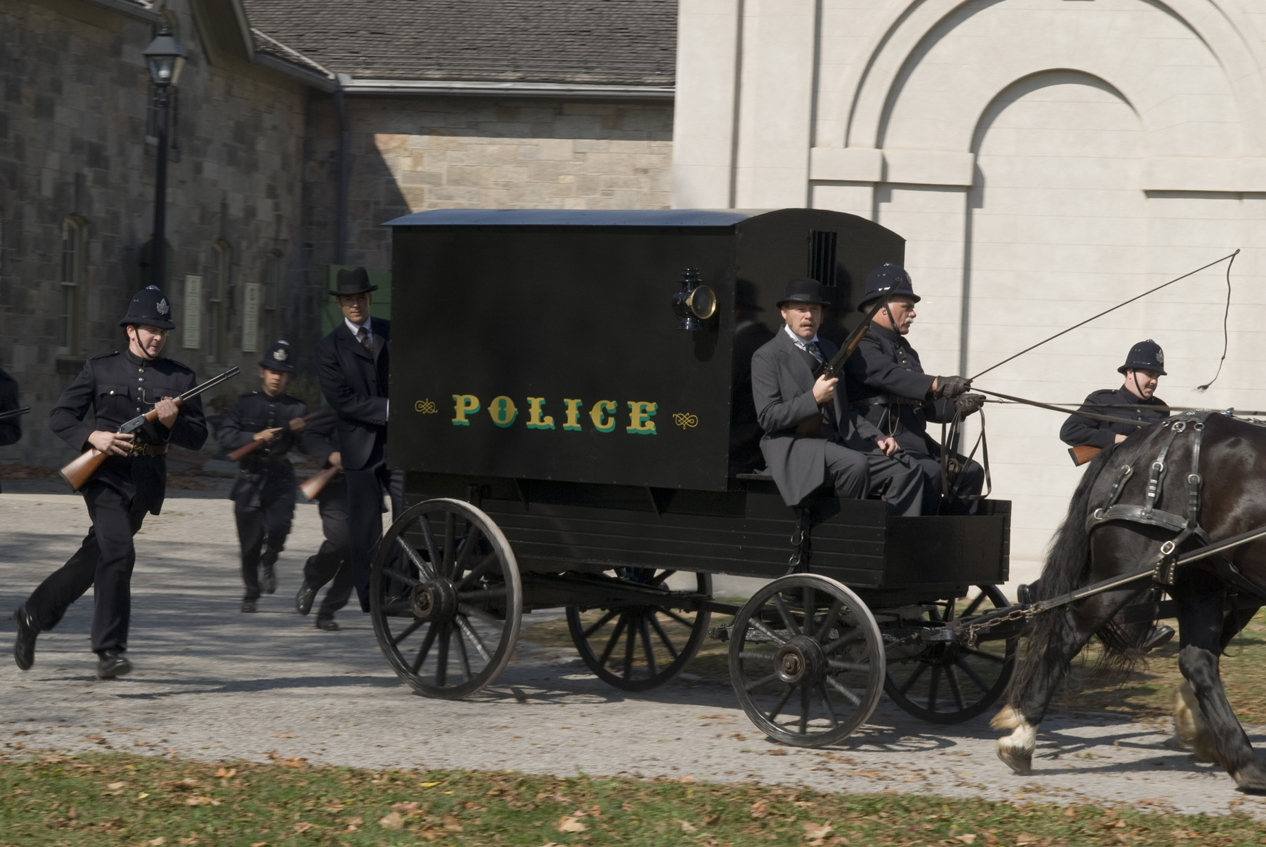 Still of Yannick Bisson and Thomas Craig in Murdoch Mysteries (2008)