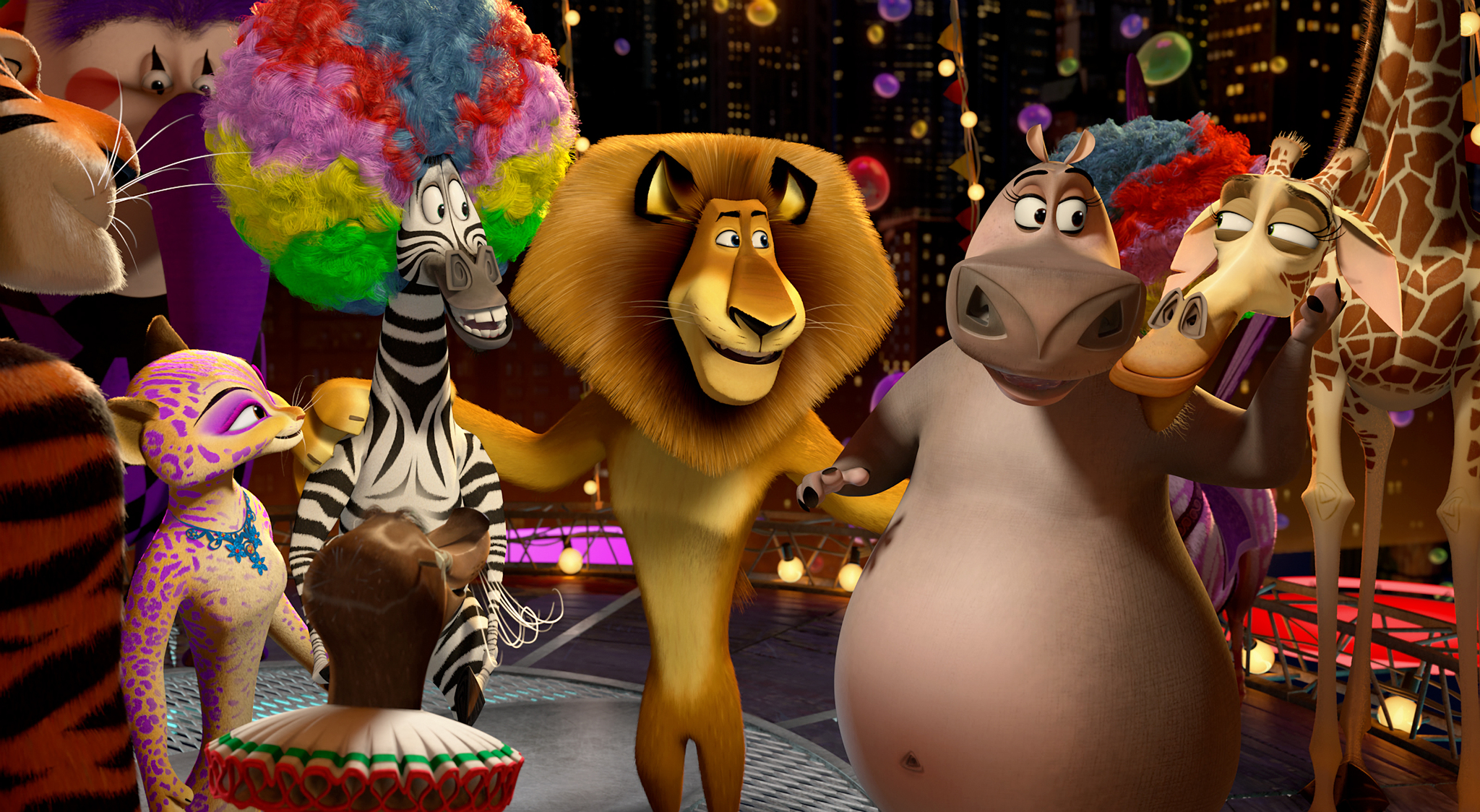 Still of Jada Pinkett Smith, Ben Stiller, Bryan Cranston and Jessica Chastain in Madagaskaras 3 (2012)