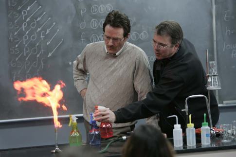 Still of Bryan Cranston and Vince Gilligan in Brestantis blogis (2008)