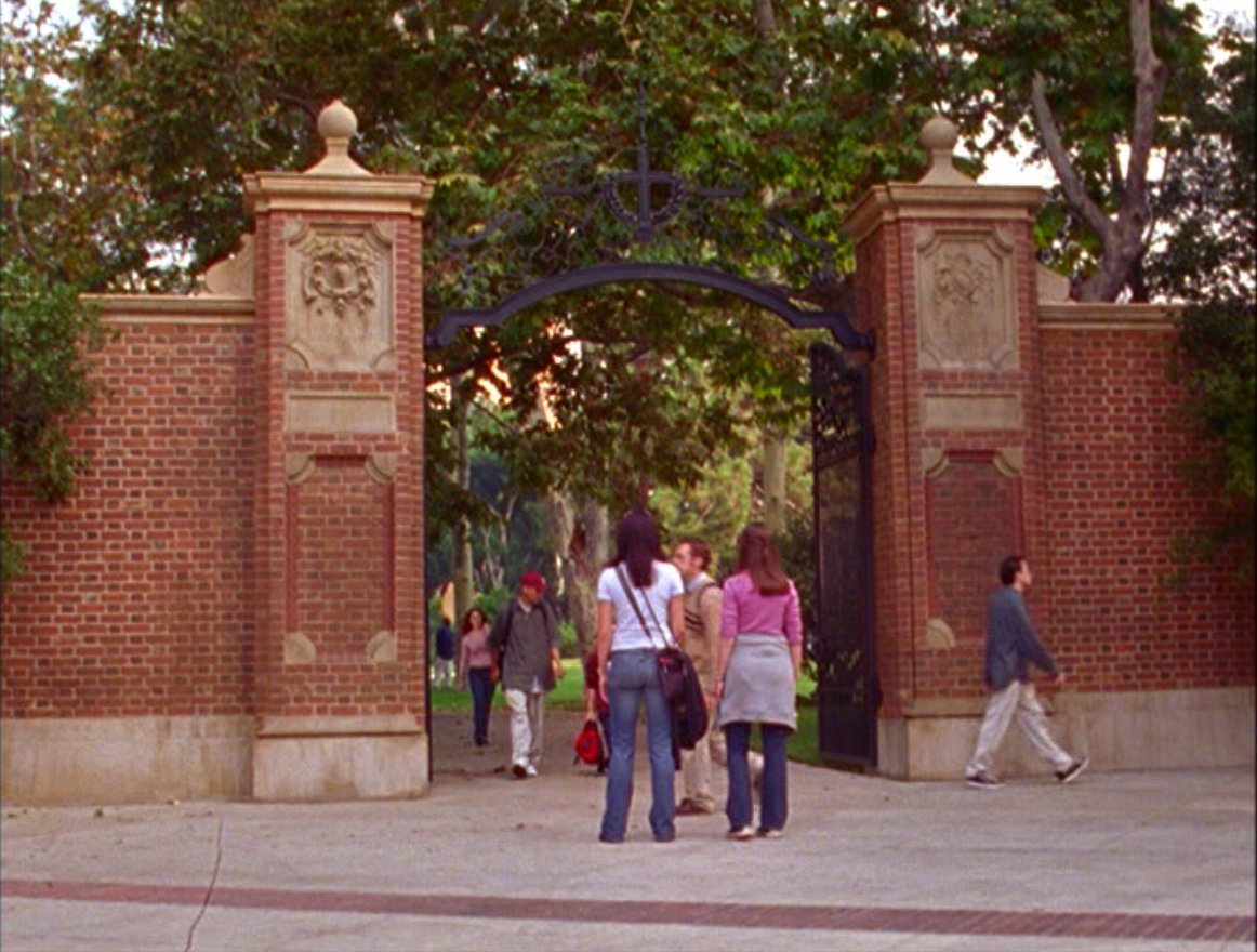 Gilmore Girls - Harvard Gates (at UCLA)