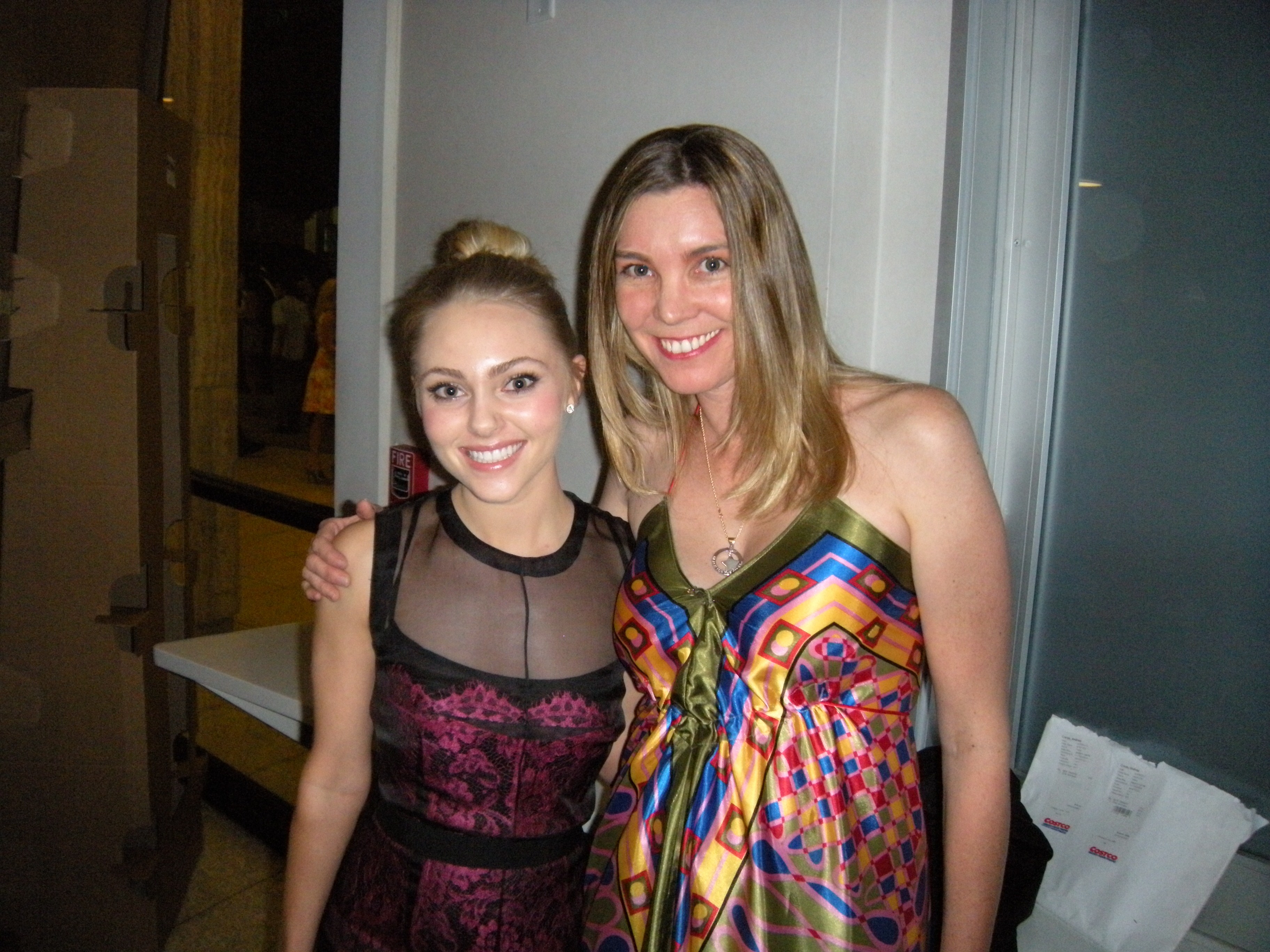 Kelly Crean, AnnaSophia Robb